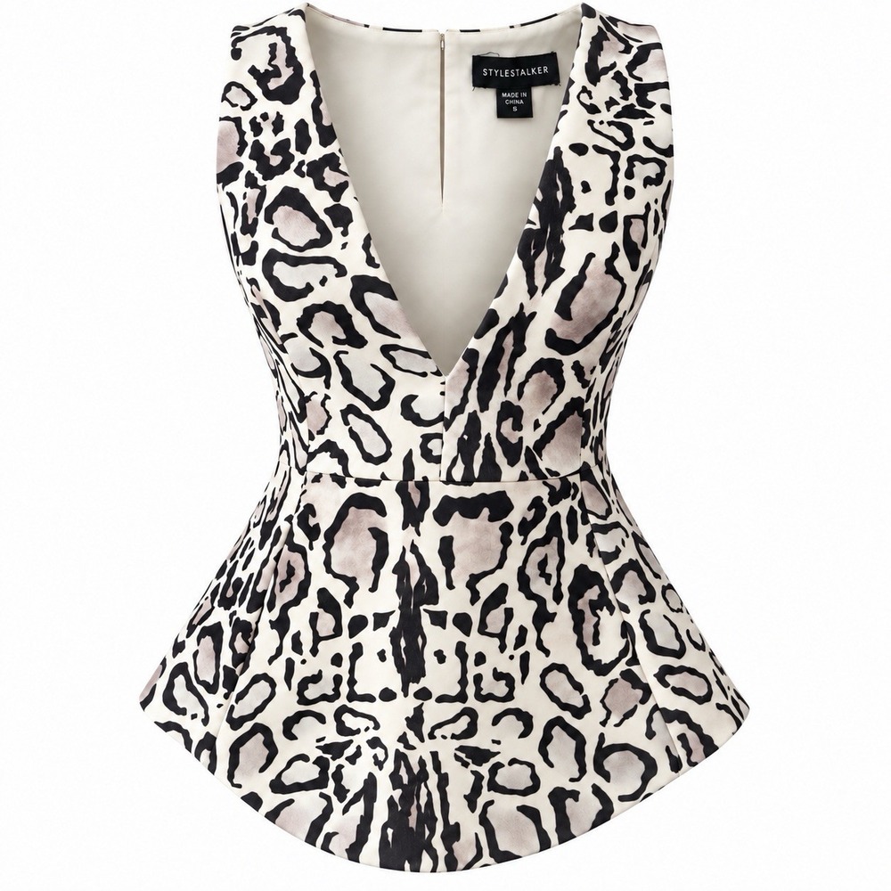 STYLESTALKER Women's Sz S Leopard Print Peplum Scuba Top Blouse Deep V-Neck